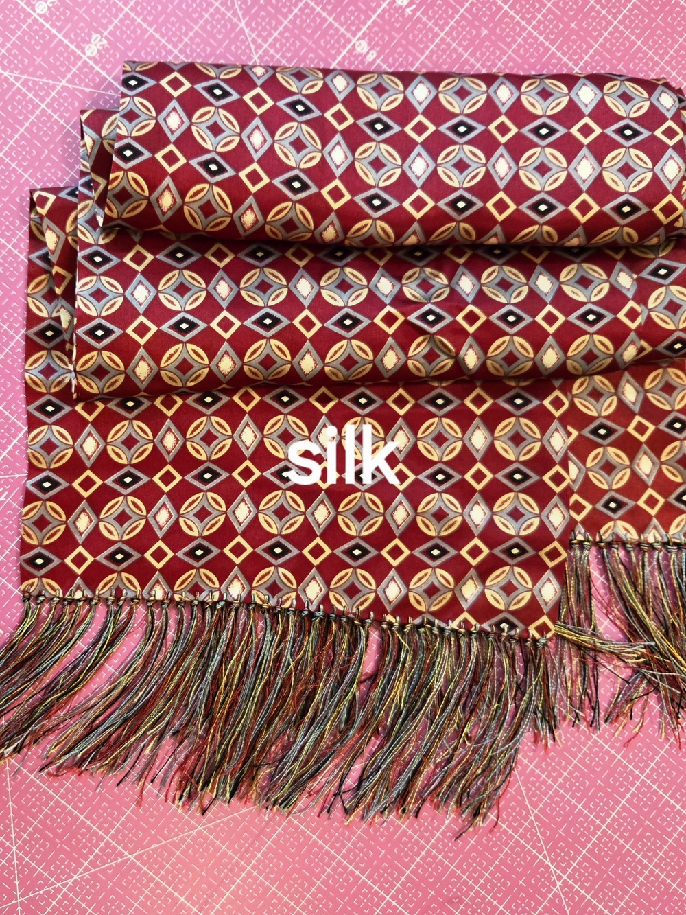 SILK Red Geometric Pattern Men’s Silk Scarf with Fringe